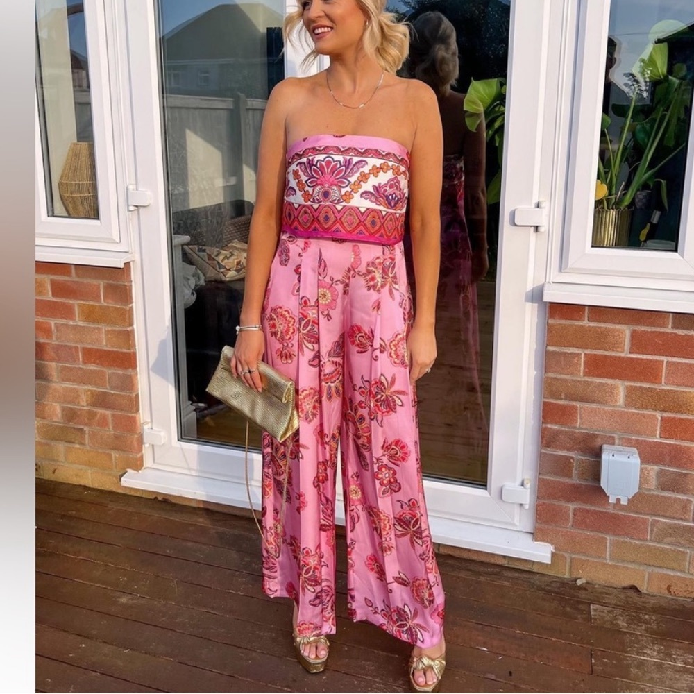 S ZARA STRAPLESS FLORAL PRINT JUMPSUIT pink silky material